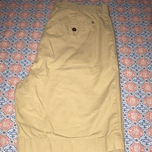 Khaki color classic fit Tommy Hilfiger shorts